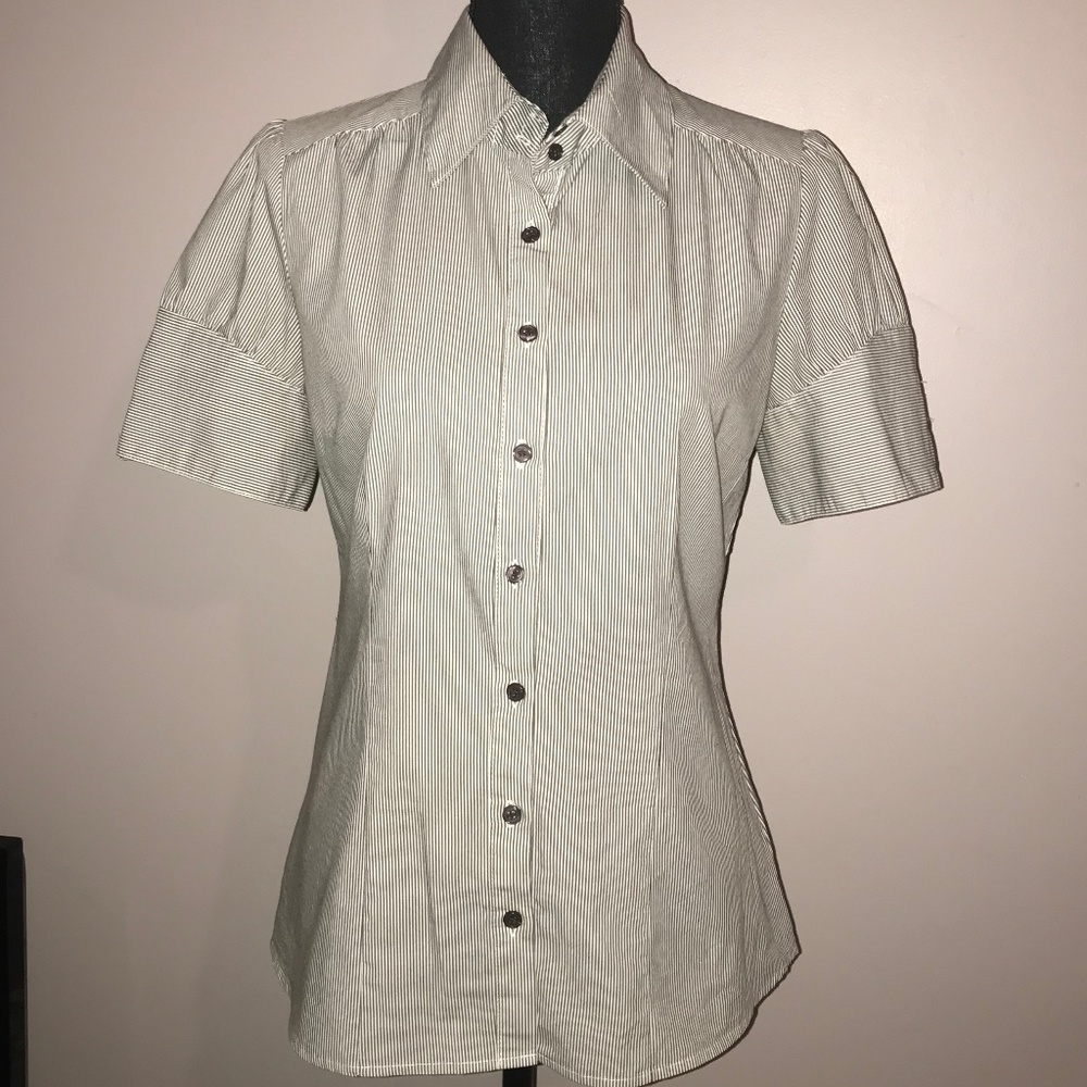 Button down Apt 9 blouse Woman Sz M